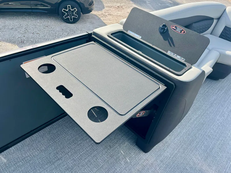 Slide: The Image of Harris Sunliner 230S 2026 - 15