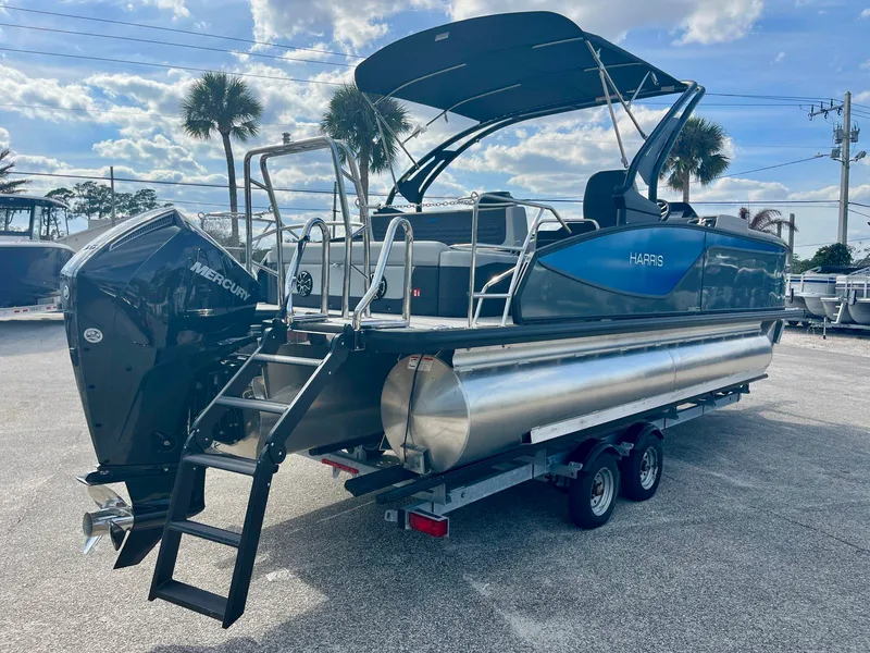 Slide: The Image of Harris Sunliner 230S 2026 - 4