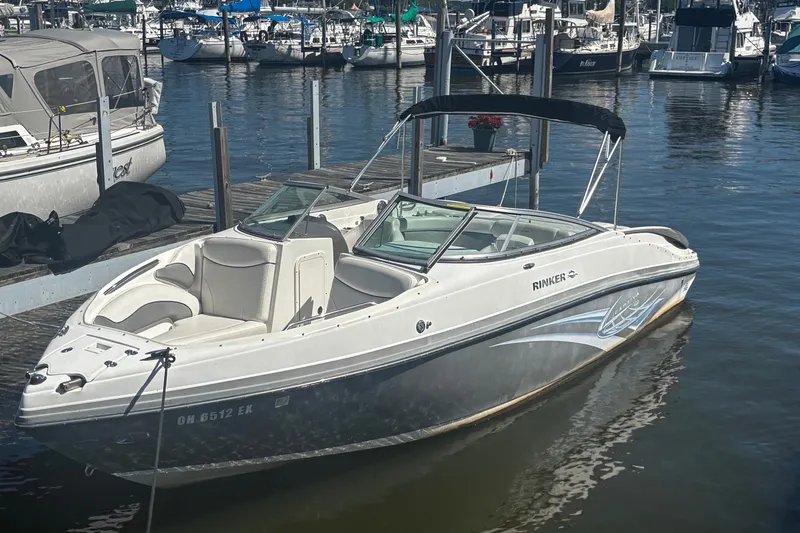 The Image of Rinker 246 Captiva Bowrider 2012 - 0