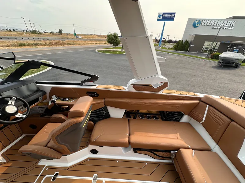 Slide: The Image of Nautique G23 2026 - 10