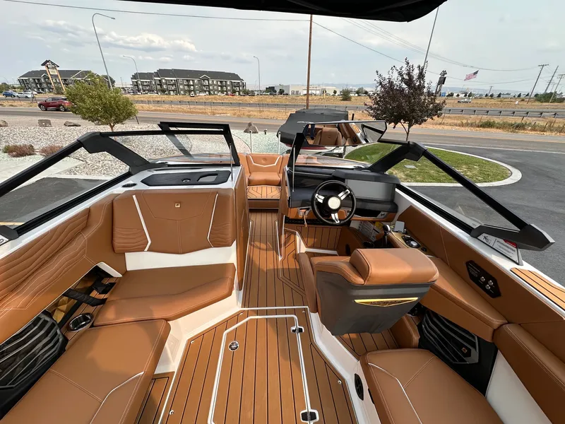Slide: The Image of Nautique G23 2026 - 9