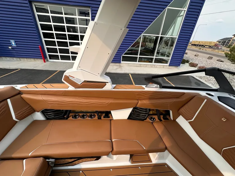 Slide: The Image of Nautique G23 2026 - 13