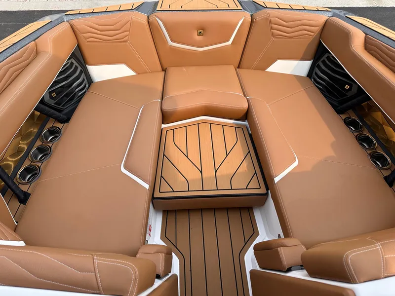 Slide: The Image of Nautique G23 2026 - 11