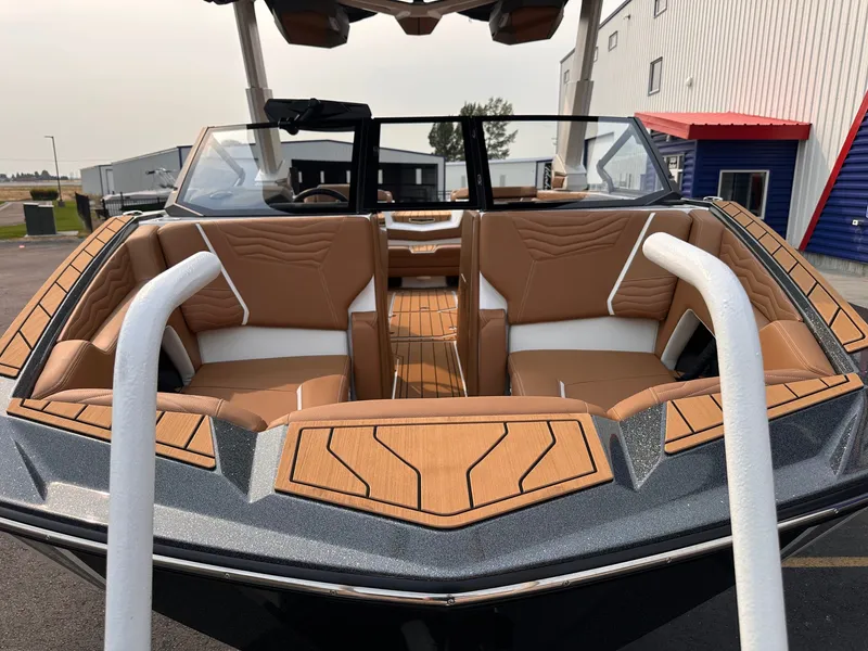 Slide: The Image of Nautique G23 2026 - 5