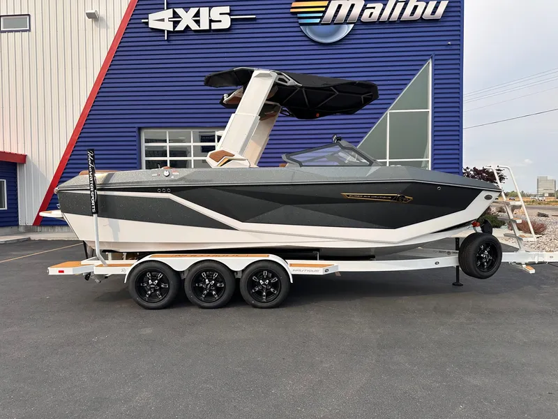 Slide: The Image of Nautique G23 2026 - 1
