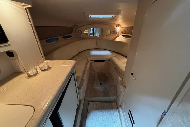 Slide: The Image of Sea Ray 280 Sun Sport 2000 - 13