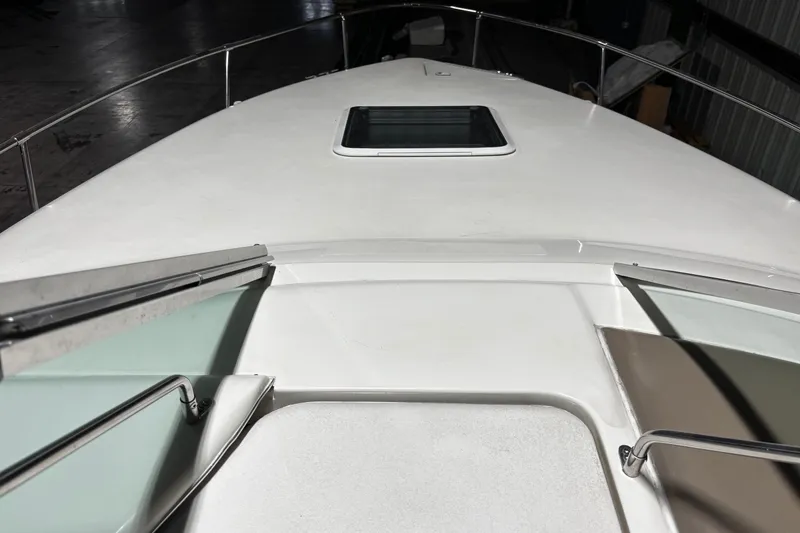 Slide: The Image of Sea Ray 280 Sun Sport 2000 - 15