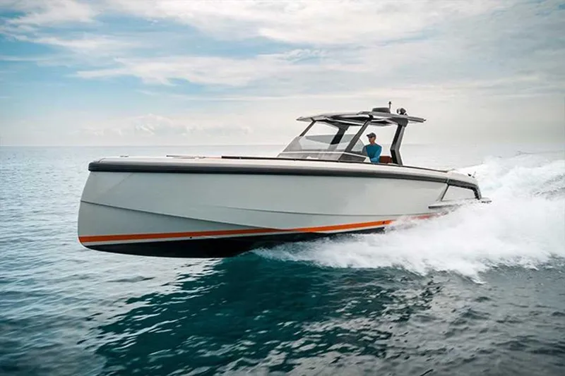 The Image of Vanquish VQ40 2021 - 0
