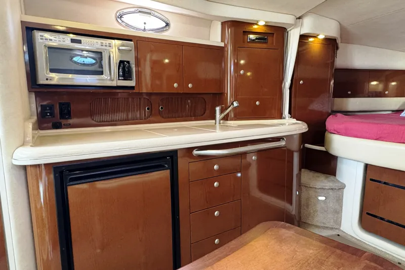 Slide: The Image of Sea Ray 340 Sundancer 2008 - 20