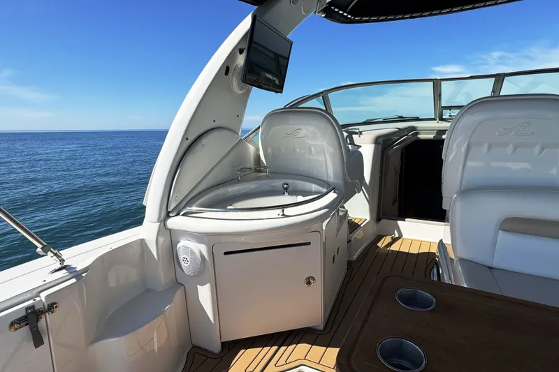 Slide: The Image of Sea Ray 340 Sundancer 2008 - 10