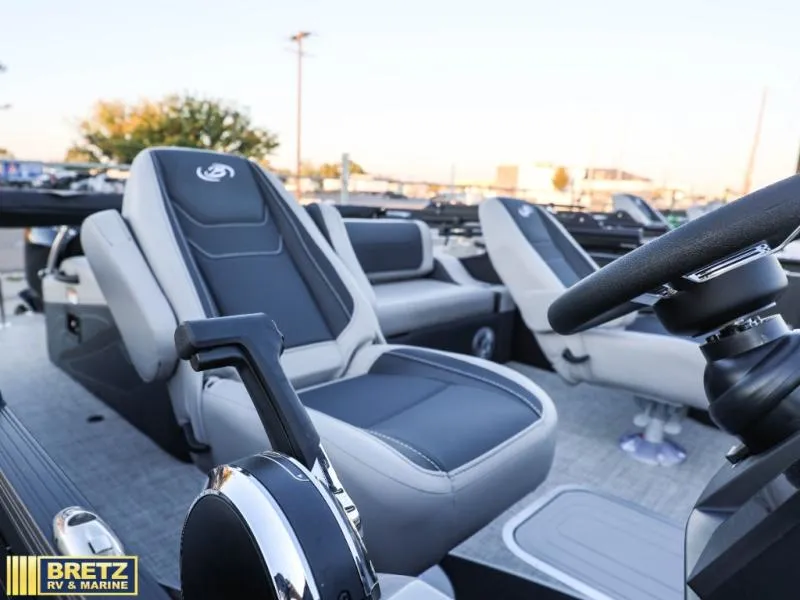 Slide: The Image of Barletta Boats C22UC 2027 - 17