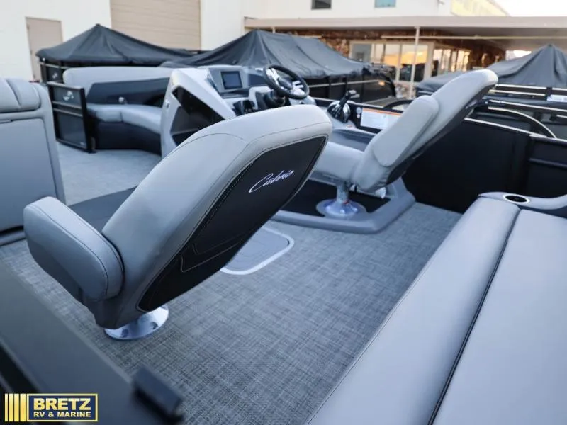 Slide: The Image of Barletta Boats C22UC 2027 - 8