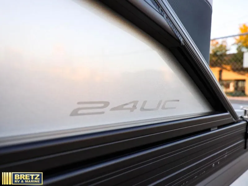 Slide: The Image of Barletta Boats C24UC 2027 - 8