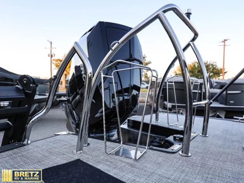 Slide: The Image of Barletta Boats 25UC 2027 - 6