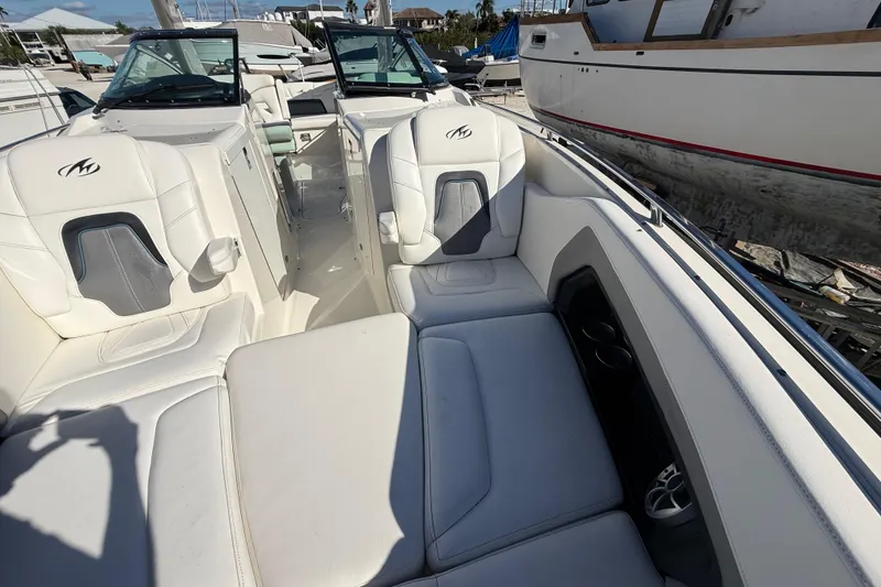 Slide: The Image of Monterey 328SS Super Sport 2014 - 67