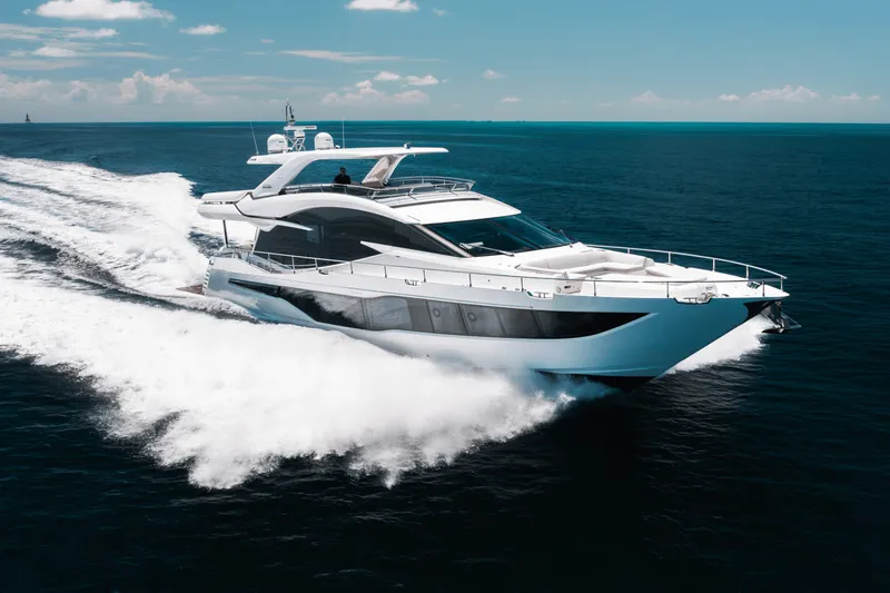 Slide: The Image of Galeon 800 FLY 2024 - 3