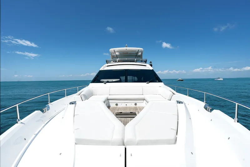 Slide: The Image of Galeon 800 FLY 2024 - 65