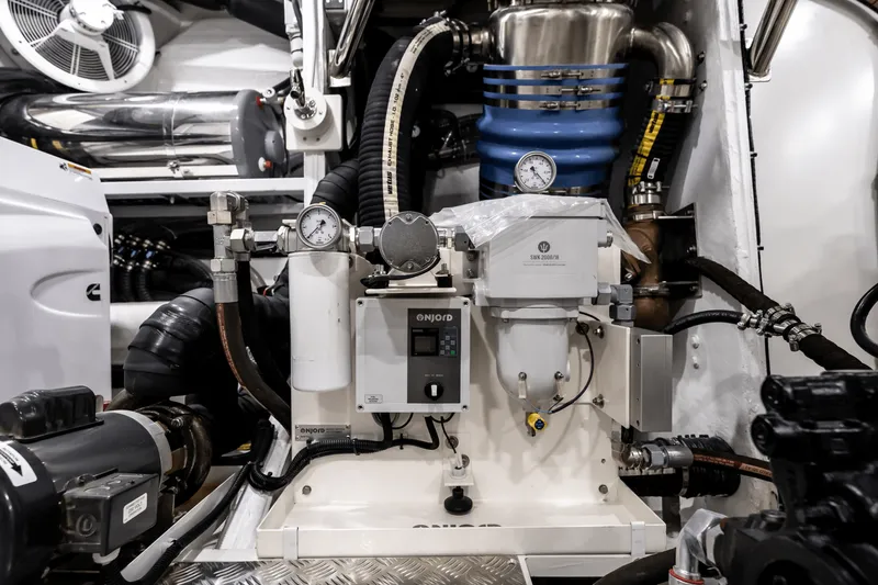 Slide: The Image of Galeon 800 FLY 2024 - 91