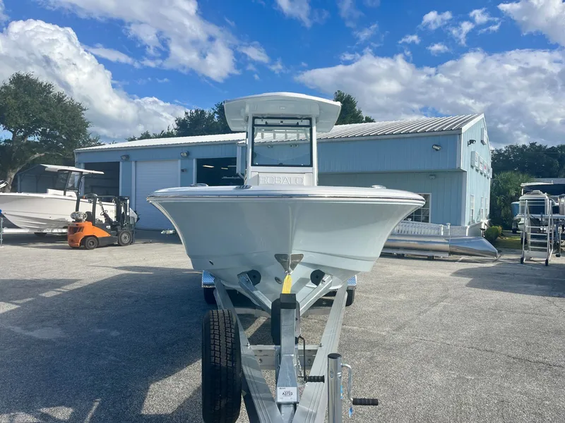 Slide: The Image of Robalo R266 Cayman 2027 - 7