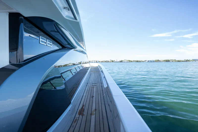 Slide: The Image of Azimut Fly 68 2025 - 56