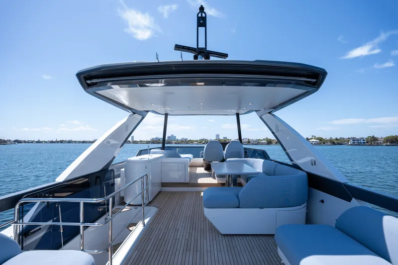 Slide: The Image of Azimut Fly 68 2025 - 65