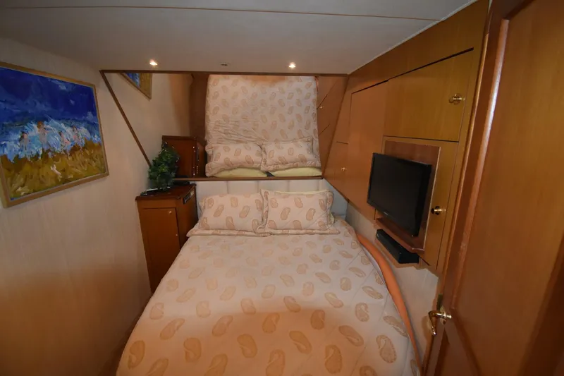 Slide: The Image of Ocean 48 Super Sport 2003 - 28