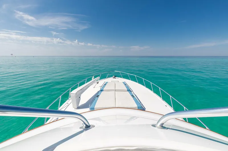 Slide: The Image of Hatteras GT60 2016 - 67