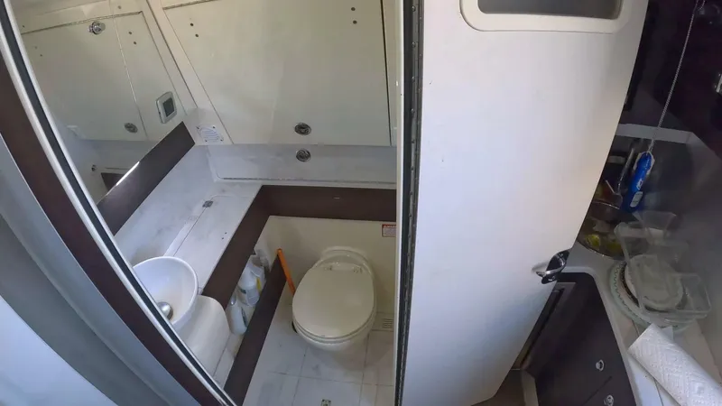 Slide: The Image of Scout 380 LXF 2018 - 21