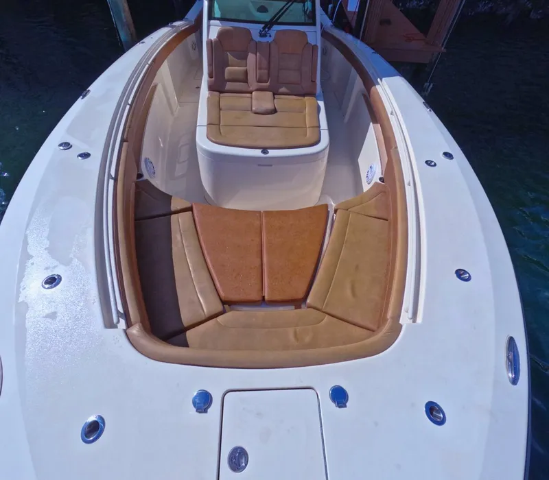 Slide: The Image of Scout 380 LXF 2018 - 4