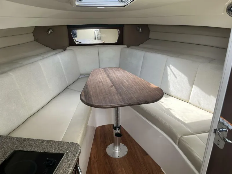 Slide: The Image of Robalo R305 Walkaround 2015 - 8