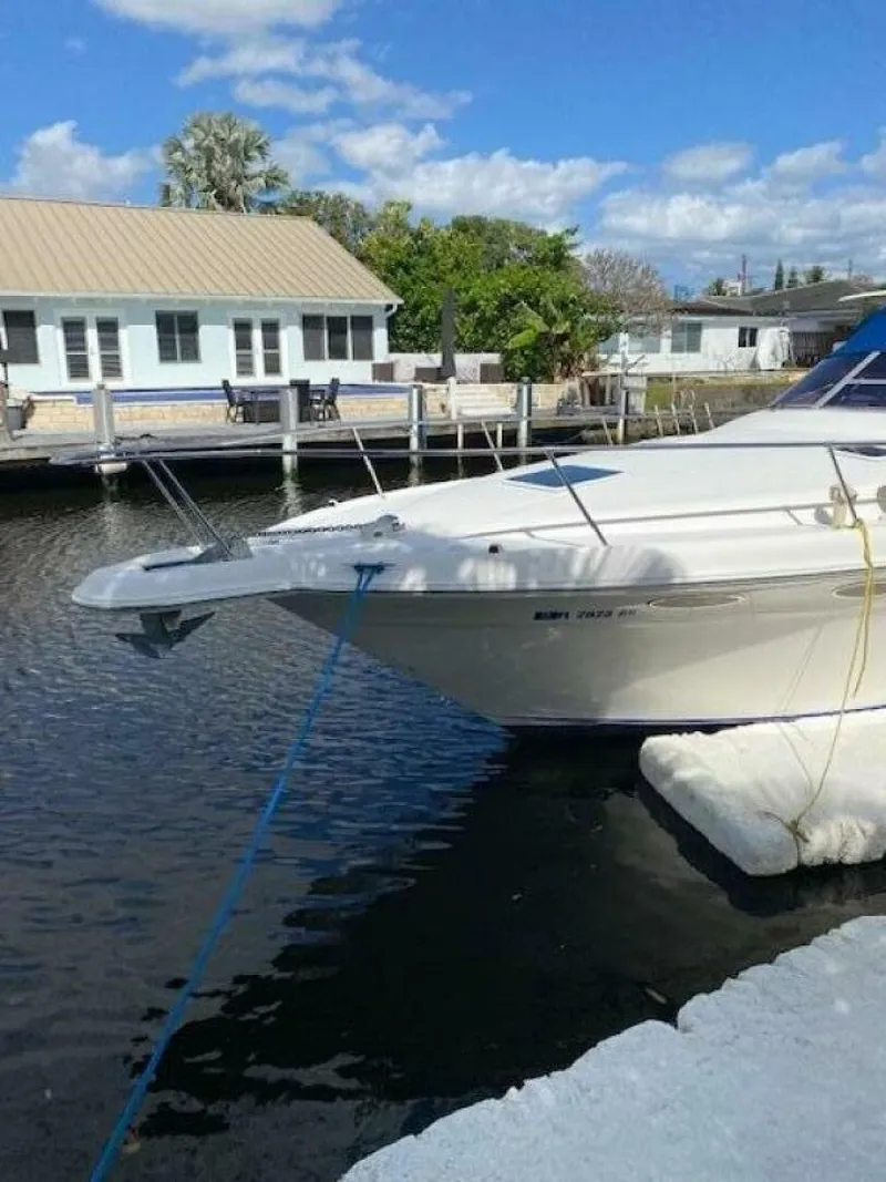 Slide: The Image of Sea Ray 330 Sundancer 1997 - 5