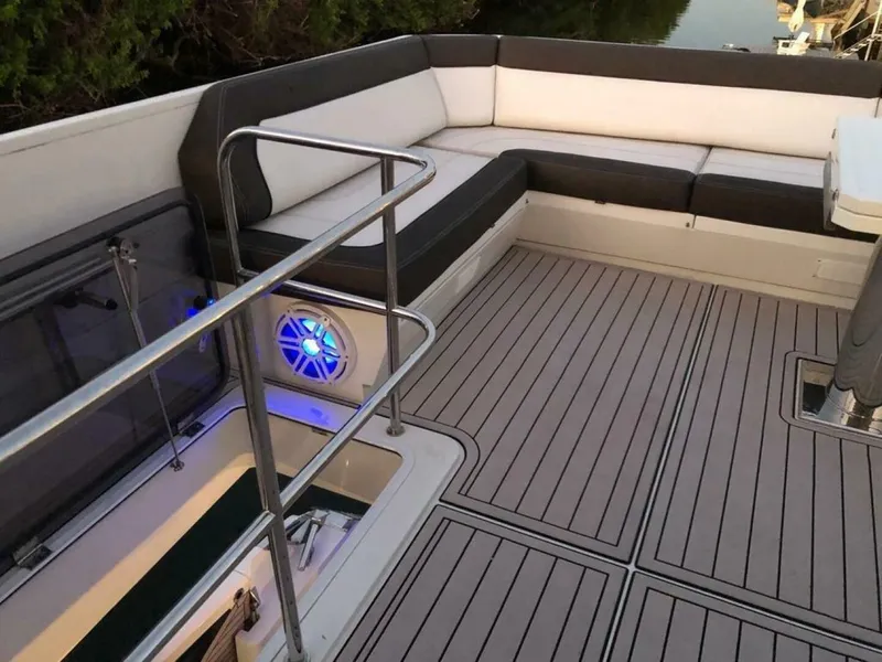 Slide: The Image of Galeon 640 Fly 2019 - 10
