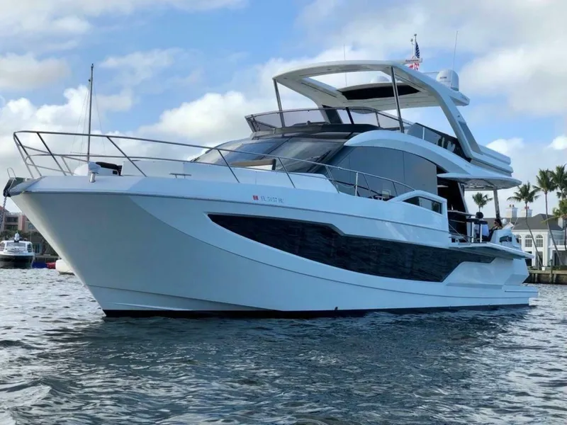 Slide: The Image of Galeon 640 Fly 2019 - 2