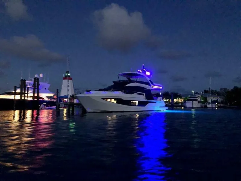 Slide: The Image of Galeon 640 Fly 2019 - 3