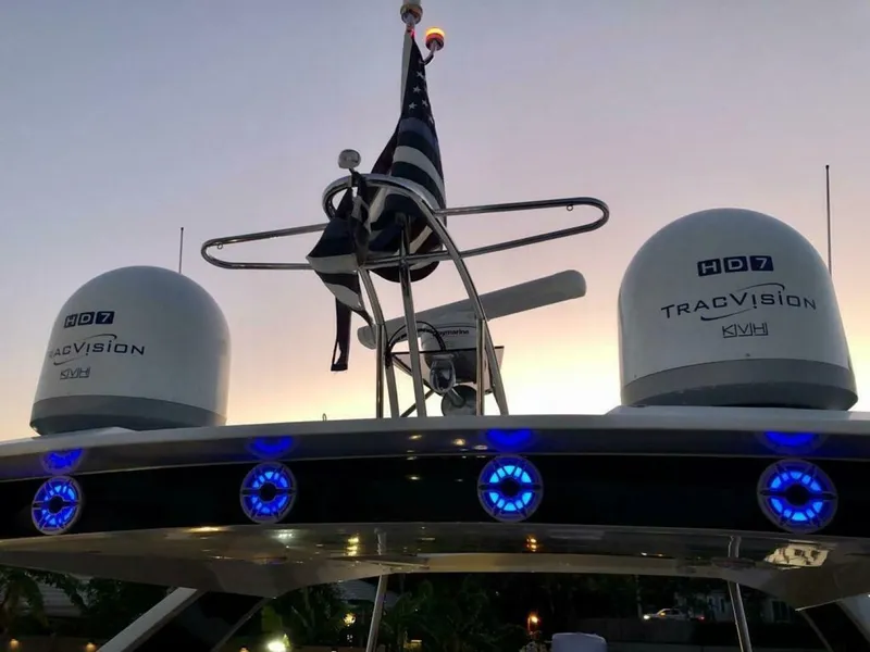 Slide: The Image of Galeon 640 Fly 2019 - 6