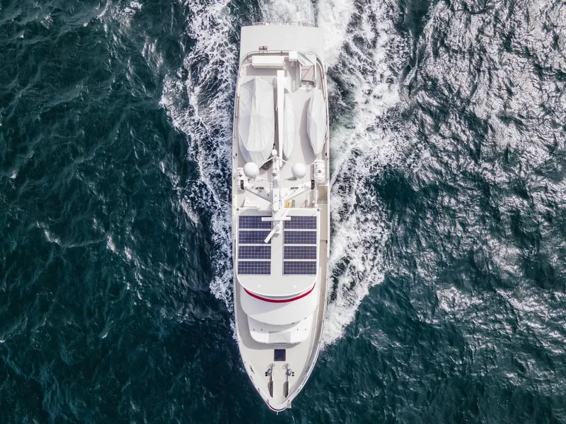Slide: The Image of Northern Marine 1998 - 14