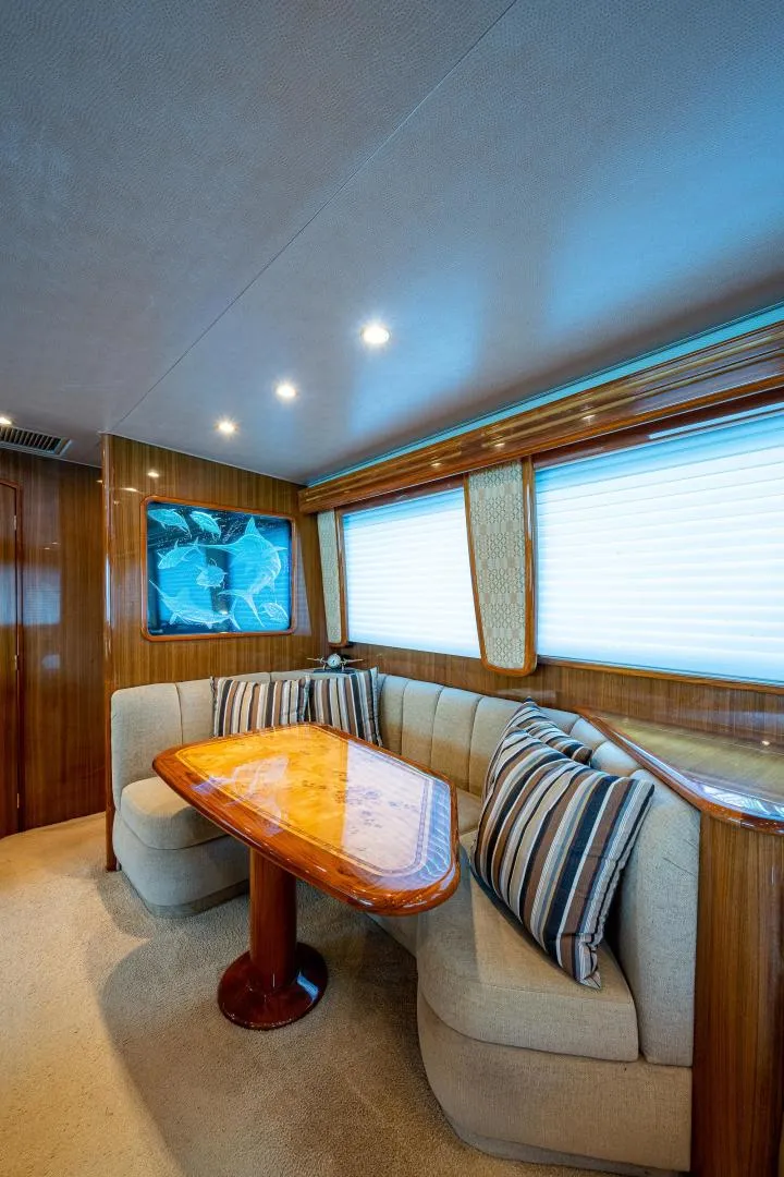 Slide: The Image of Viking 74 Convertible 2005 - 9