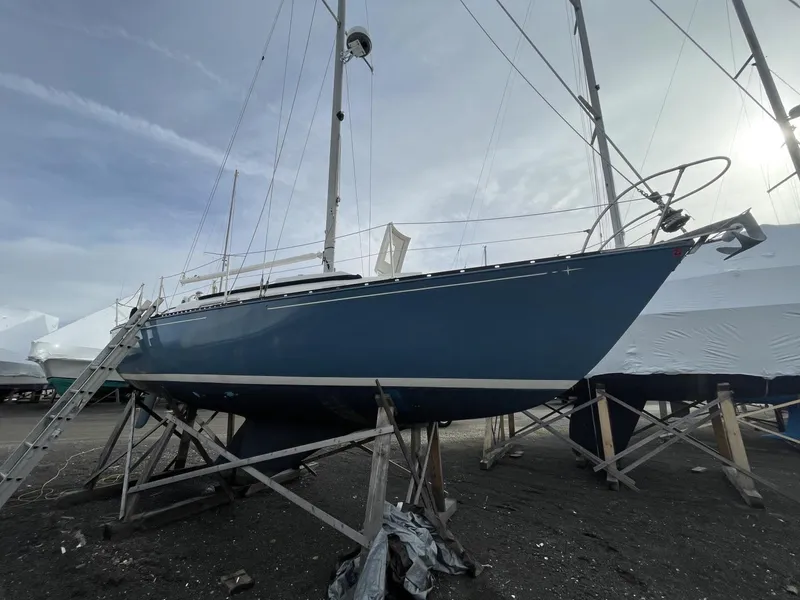 Slide: The Image of C&C 30 MK I 1972 - 10