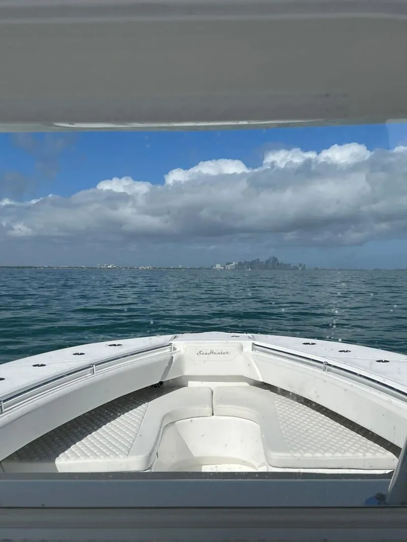Slide: The Image of Sea Hunter 39 2022 - 11
