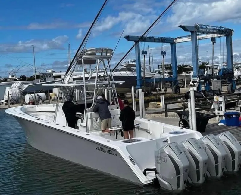Slide: The Image of Sea Hunter 39 2022 - 6