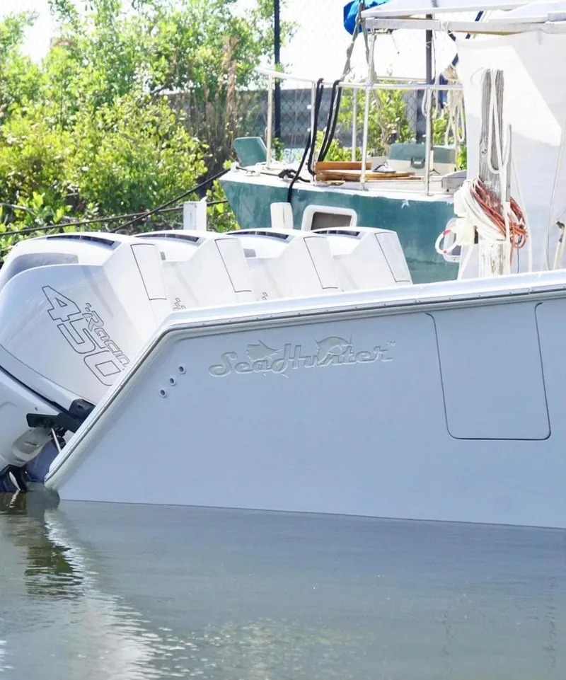 Slide: The Image of Sea Hunter 39 2022 - 7