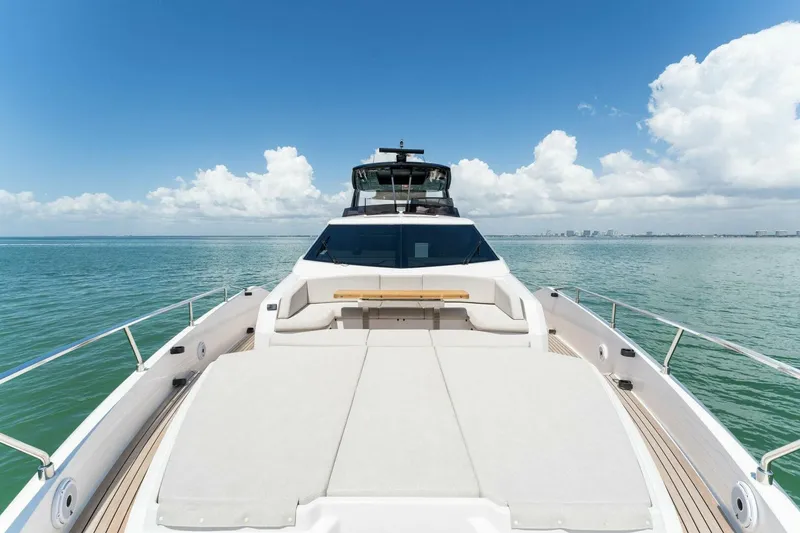 Slide: The Image of Ferretti 780 2023 - 11