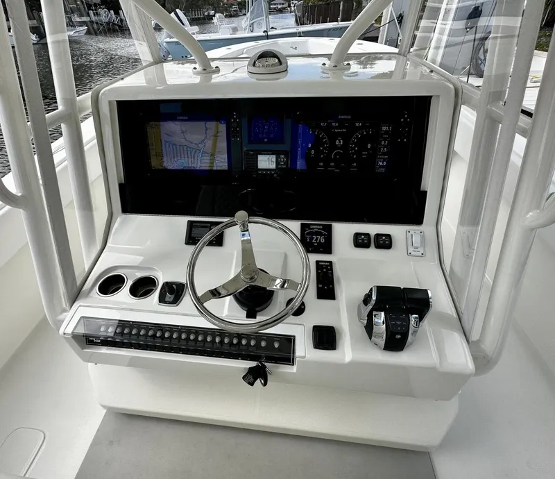 Slide: The Image of SeaVee 390Z 2018 - 8