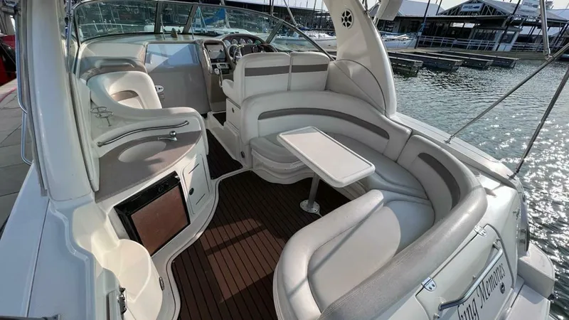 Slide: The Image of Sea Ray Sundancer 320 2005 - 15