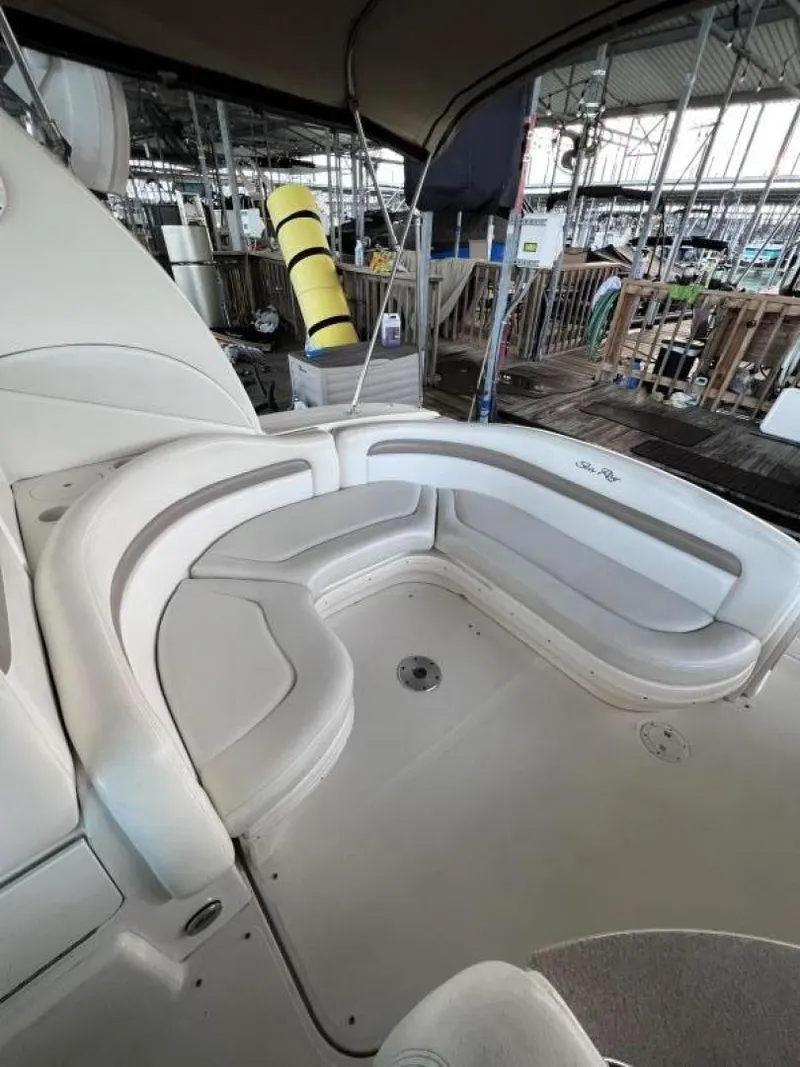Slide: The Image of Sea Ray Sundancer 320 2005 - 25