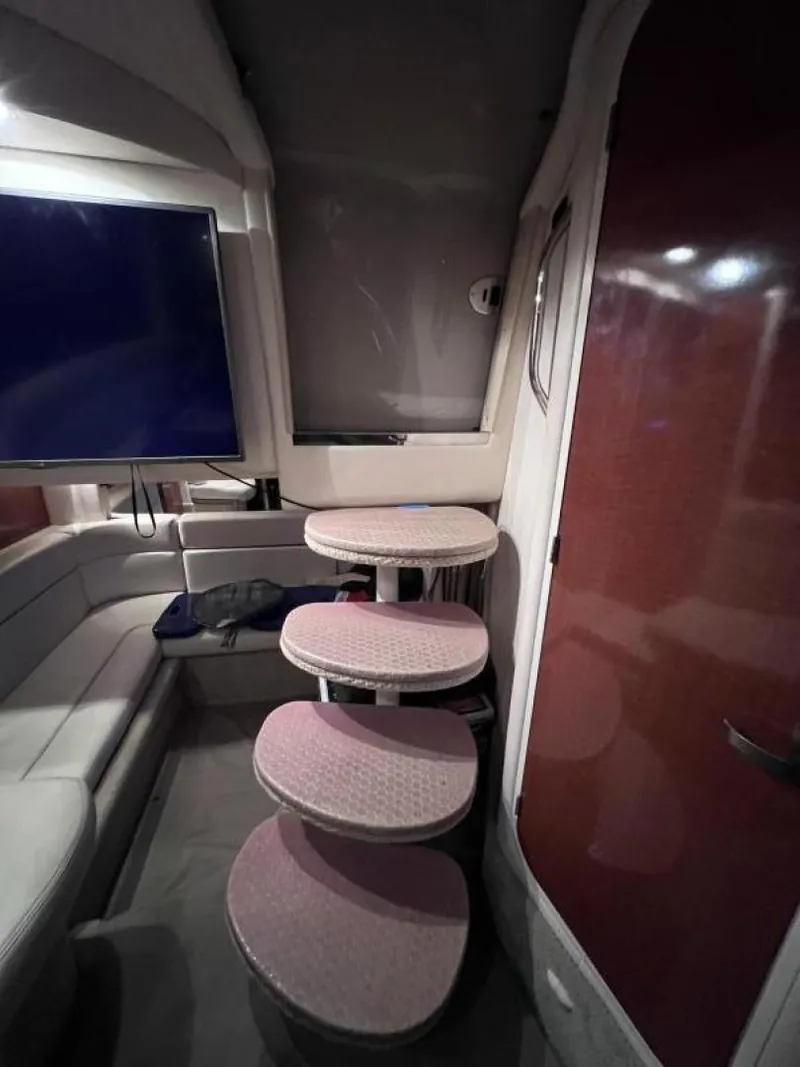 Slide: The Image of Sea Ray Sundancer 320 2005 - 43