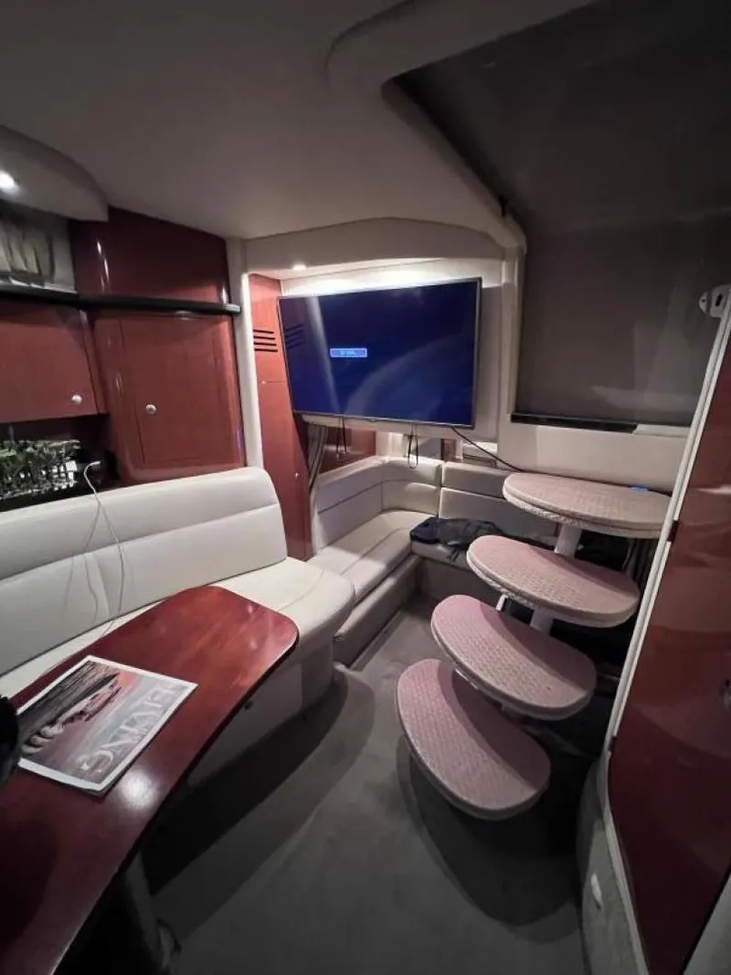 Slide: The Image of Sea Ray Sundancer 320 2005 - 49