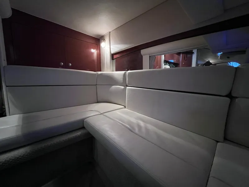 Slide: The Image of Sea Ray Sundancer 320 2005 - 60