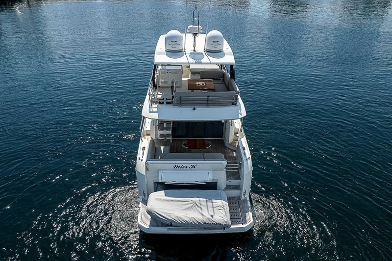 Slide: The Image of Prestige 520 Fly 2022 - 2