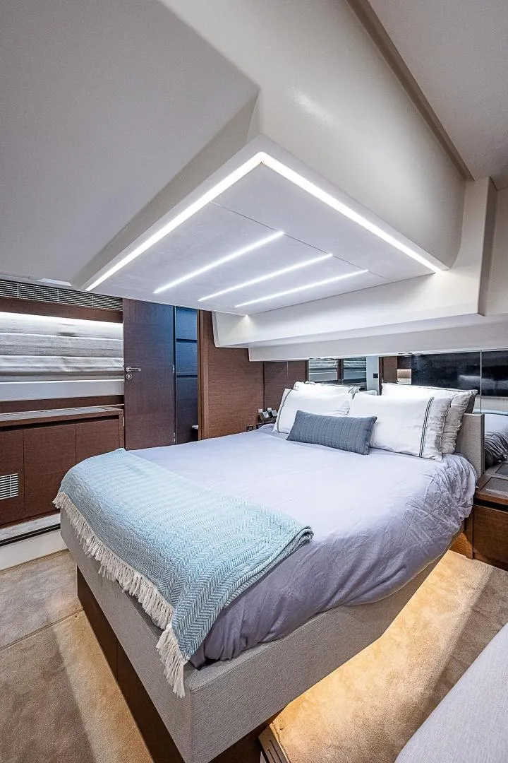 Slide: The Image of Prestige 520 Fly 2022 - 28